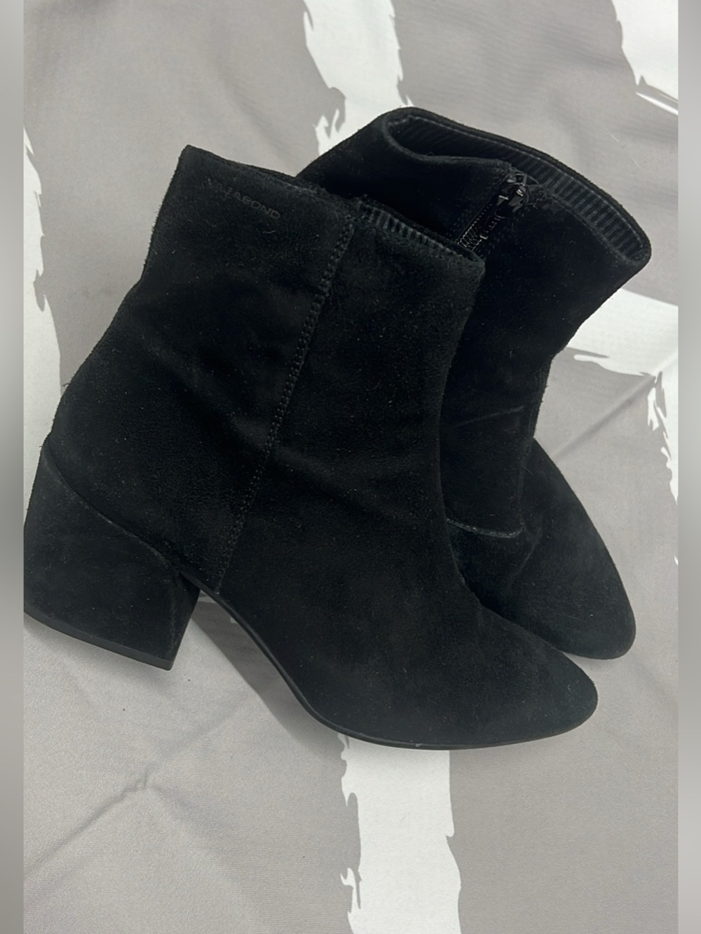Vagabond Suede Ankle Heeled Boots